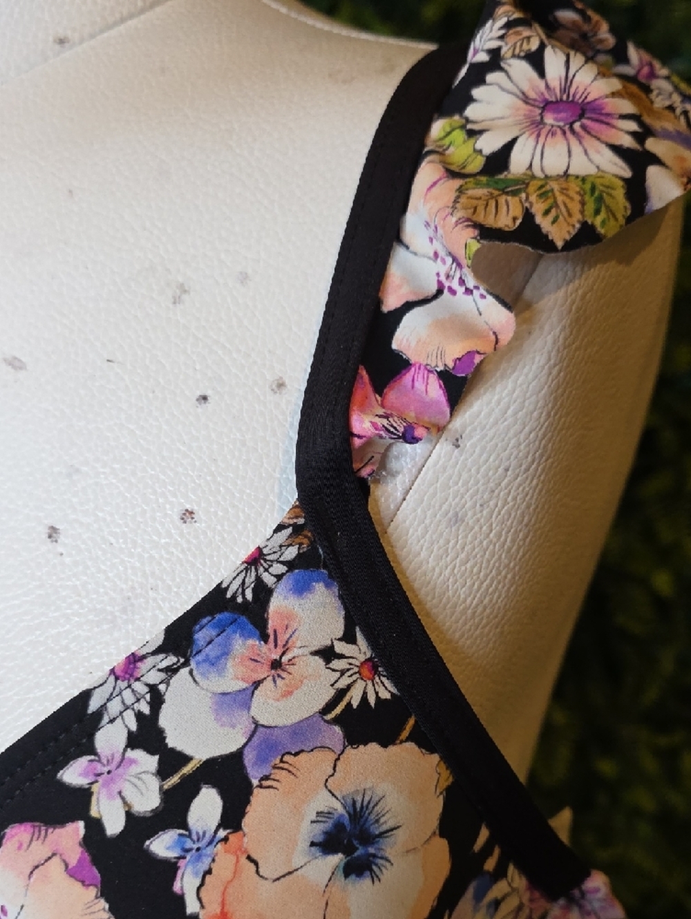 Kenneth Cole Black Floral Bikini Top with Pink & Peach Blooms - Picture 2 of 5